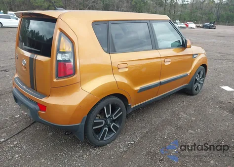 2010 Kia Soul + from USA, damaged, VIN KNDJT2A28A7111735